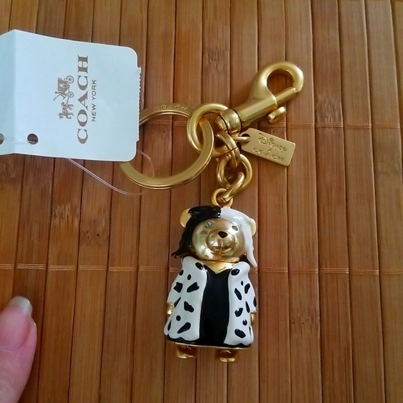 Coach Handbags - 🔥Cruella Deville Coach Bag Charm🐾🛍